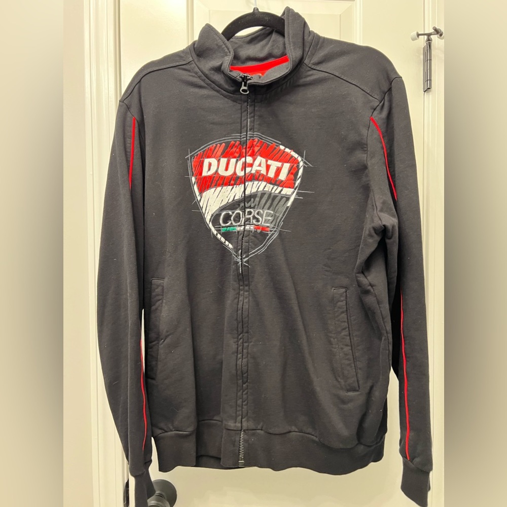NWOT Ducati Corse Moto GP Racing Mens Crew Neck Jacket Size Large BLACK & RED